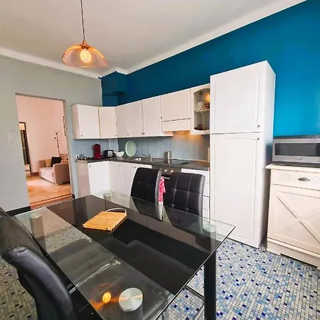 Spot&chill - Quartier Henriville * أميا